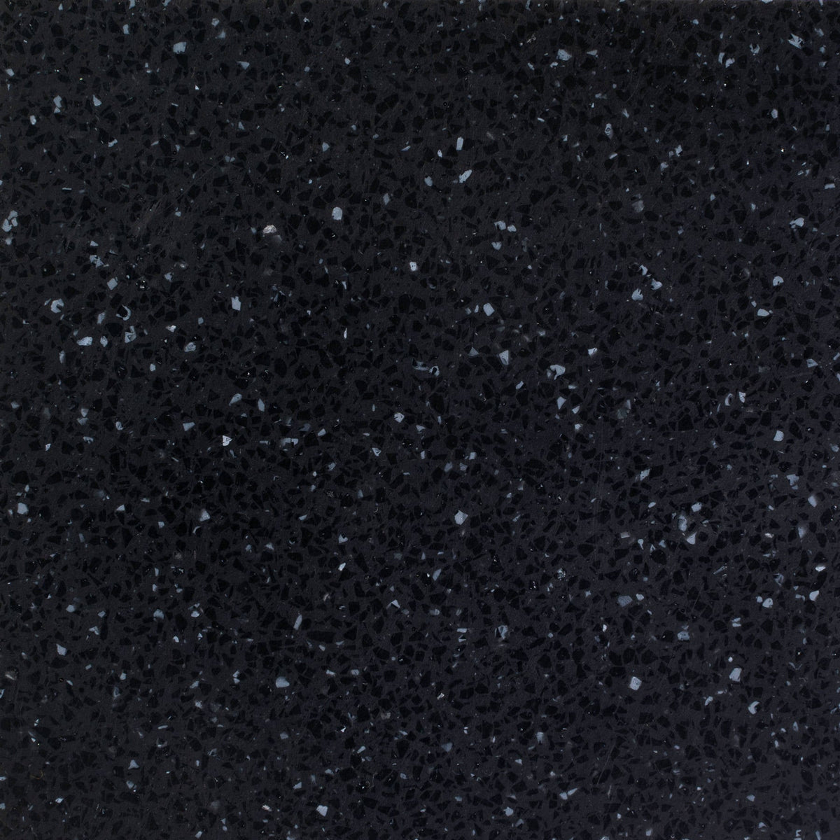 D0060-05 Musta