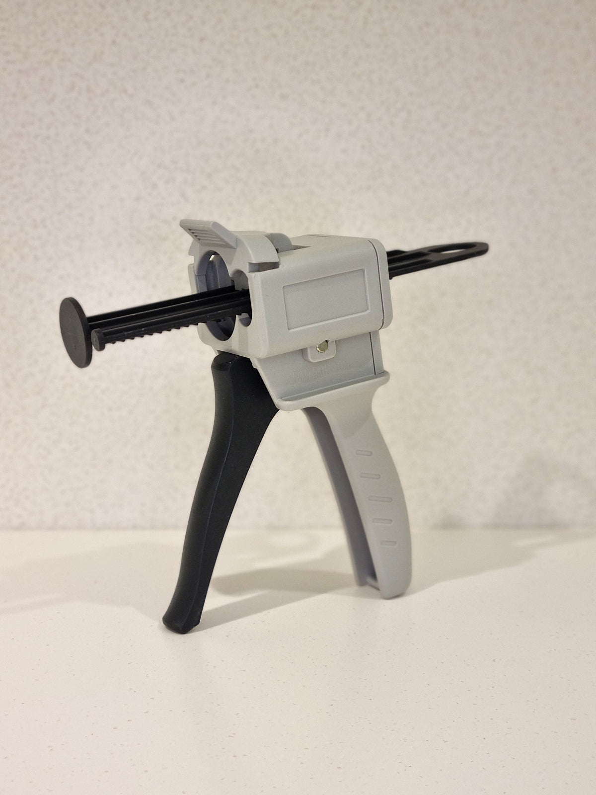 Glue gun