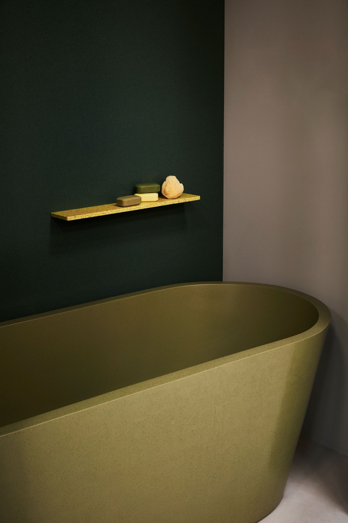 R6013-00 Reed Green