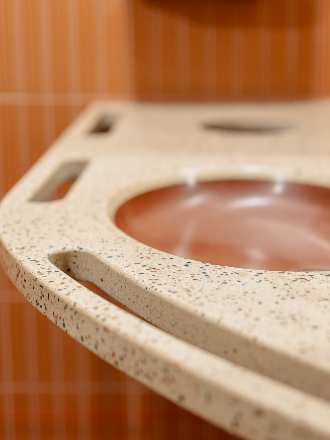 Accessible vanity unit EST 100